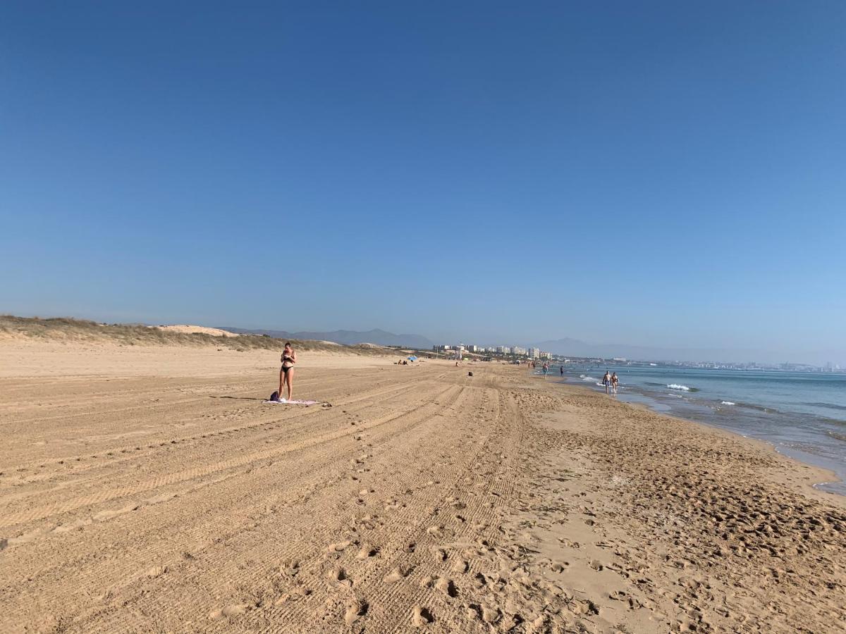 サンタ・ポラApartamentoen La Playa, 200 Mts De La Playa Nuevoアパートメント エクステリア 写真